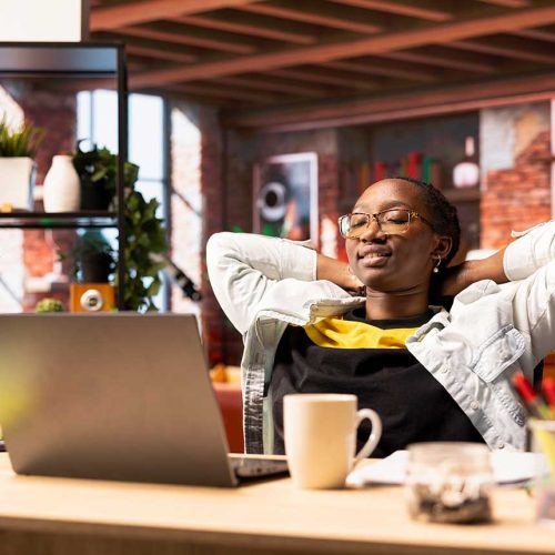 Work-Life Balance Starts with a Healthy Smile: Corporate Wellness Tips for Workers